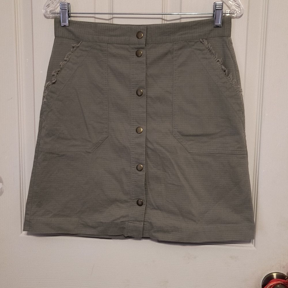 LILLA P Green Button Down A line Cotton Stretch Skirt 4 Pockets EUC Size 2